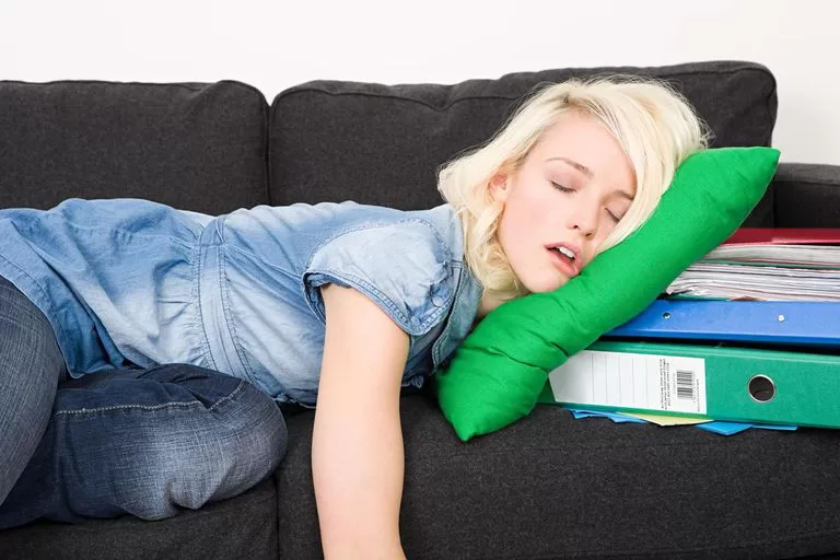How much sleep does a college student need to be successful?  Read on to find out.