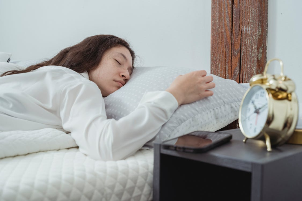 4 Tips on How to Stop Waking Up in the Middle of the Night – Alaska Sleep Clinic 4 Tips on How to Stop Waking Up in the Middle of the Night – Alaska Sleep Clinic